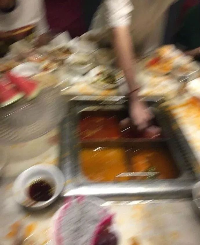 飞机杯被奶奶用来当袜子，这也太惨了吧