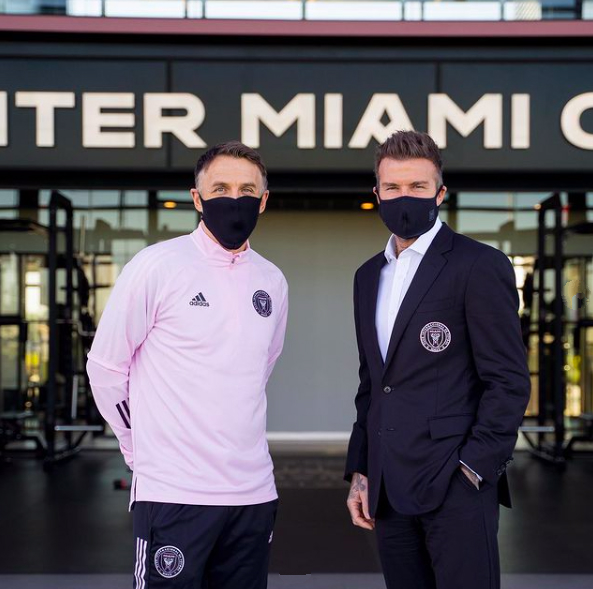 贝克汉姆发型近照,贝克汉姆植发还是戴假发