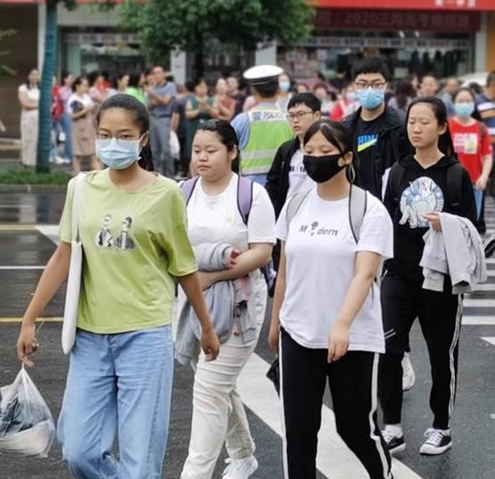 大专院校单招和统招有什么区别,江西大专单招与统招哪个好