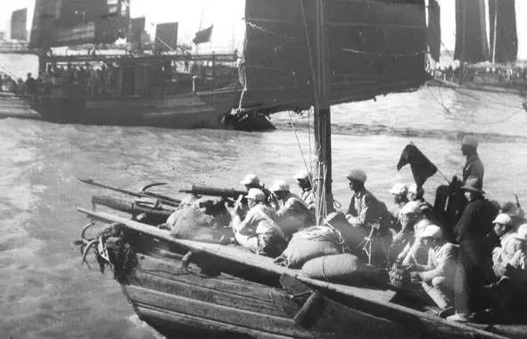 镇江舰简介,镇江舰