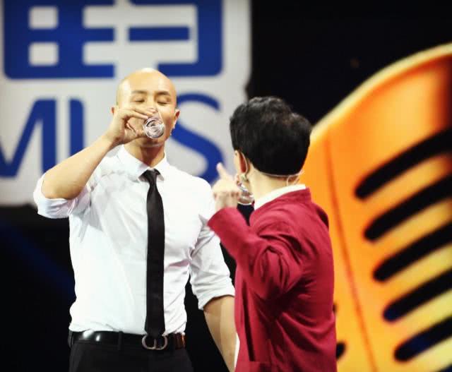 乐嘉如今的情况,乐嘉失控说明了什么