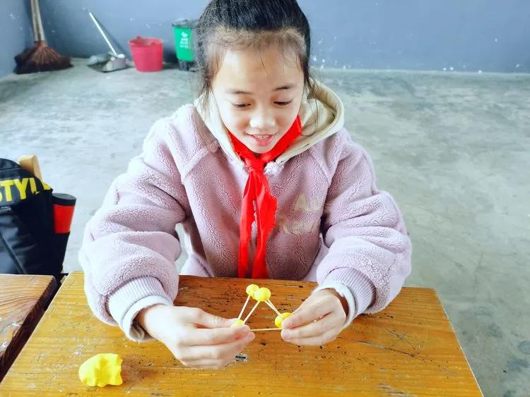 雨花区砂子塘第二小学怎么样,长沙雨花区砂子塘二小