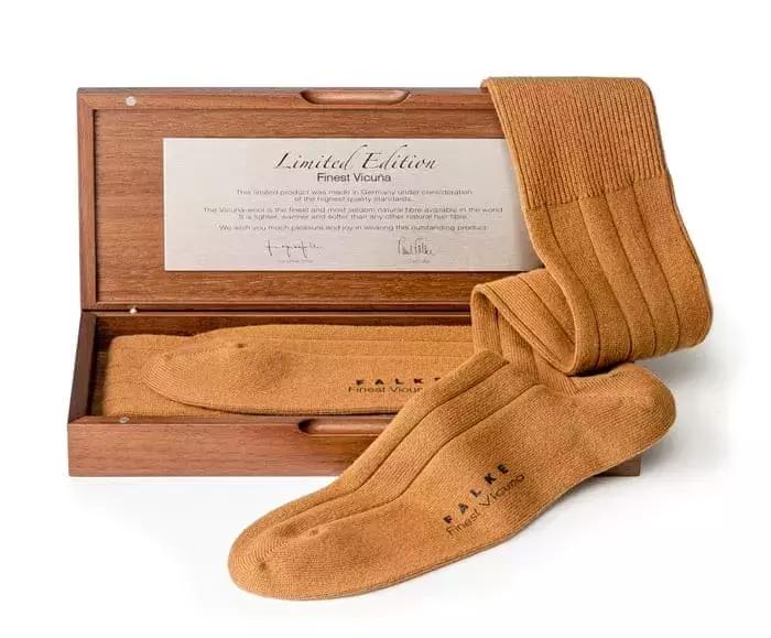 挑选袜子不勒脚,慎选袜子