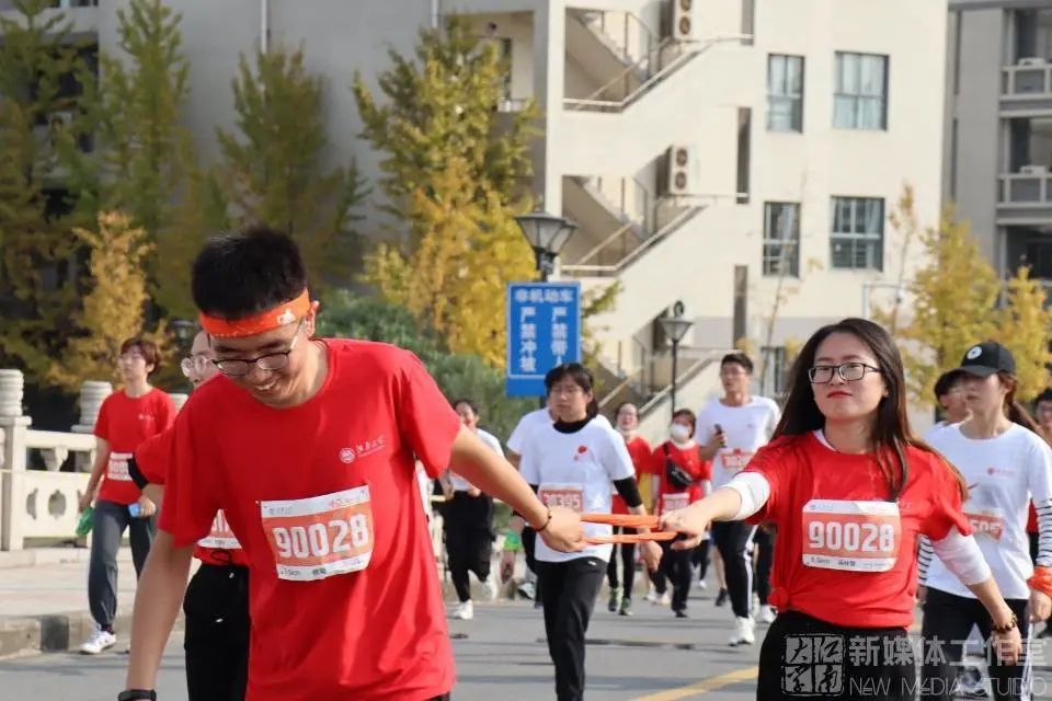 马拉松江南跑道,江南大学地铁站马拉松