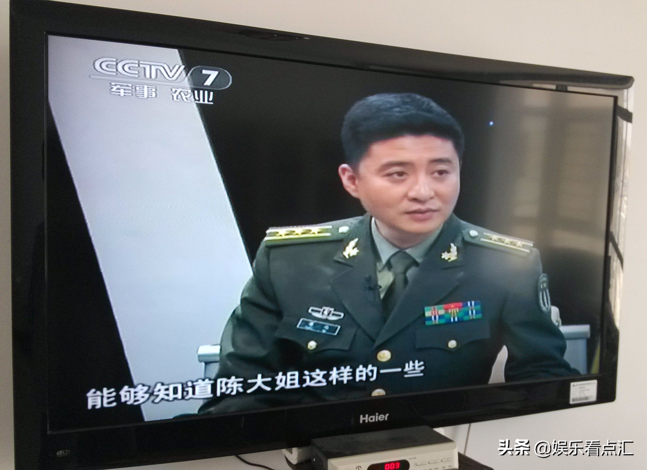 周炜骂网友事件,周炜因怒怼网友事件报警是真的吗