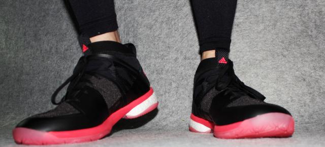 阿迪达斯WuchtboostP8.1球鞋测评