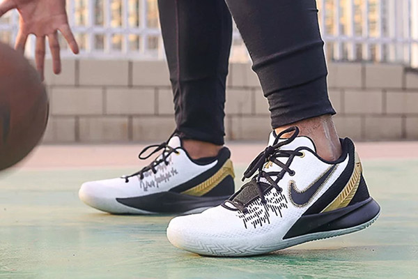 我为鞋狂全集看,我为鞋狂第1季