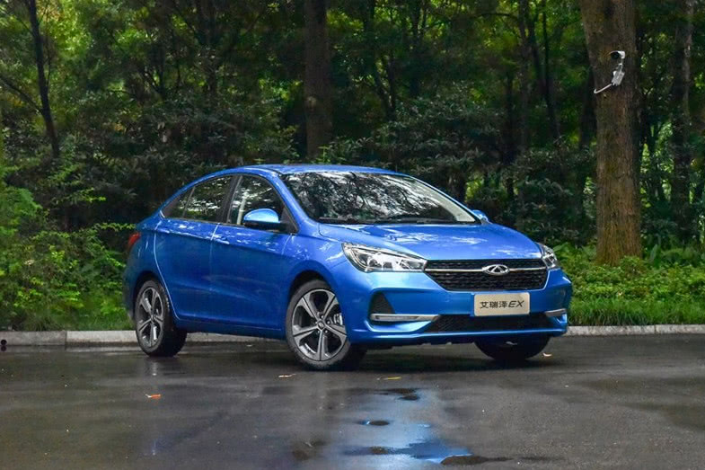 想撩妹的表现有哪些,想撩妹一定要学会骑摩托车