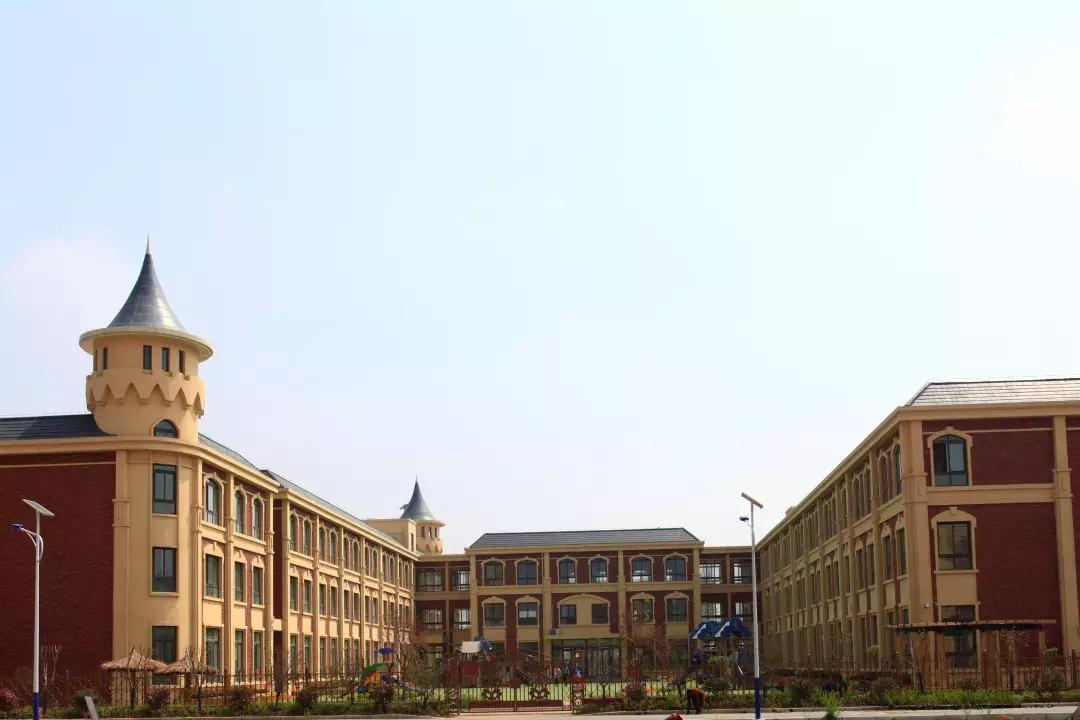 南阳第2完全学校,南阳第三个完全学校