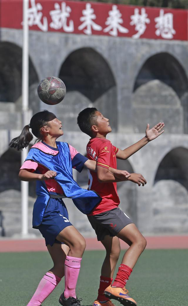 少林足球能否挽救国足,少林足球中国足球的希望