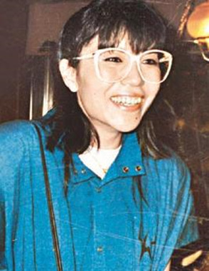 谭咏麟和他妻子的现状,谭咏麟妻子怎样了