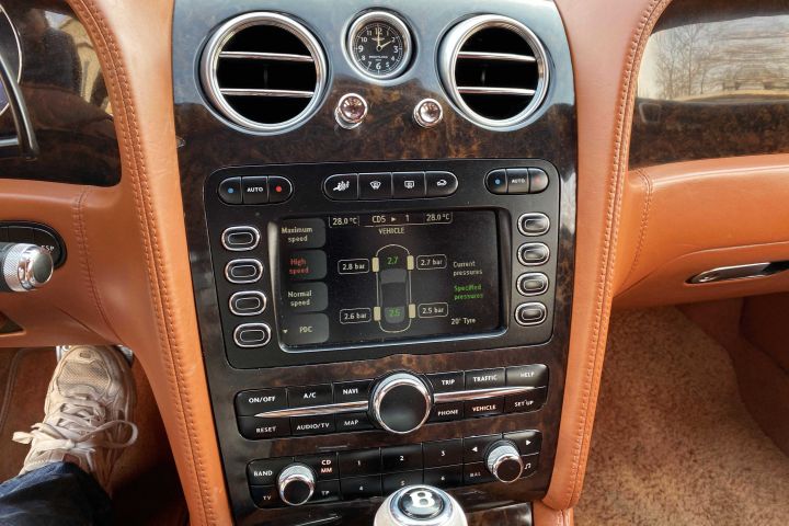 80万宾利飞驰,80万买台宾利