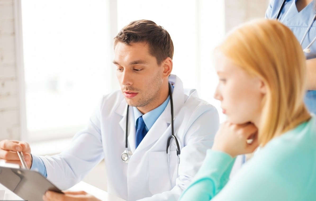 生完头胎8个月婆婆催二胎,婆婆着急抱孙子下集