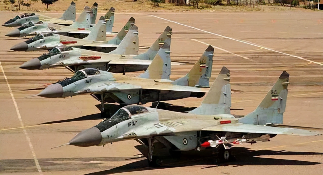 即将与俄罗斯签署协议！伊朗会买什么战斗机，苏霍伊还是米格？
