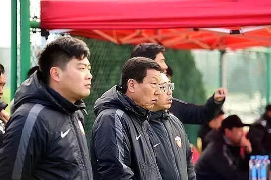 申花主教练崔康熙辞职了吗,天海为什么辞退张效瑞