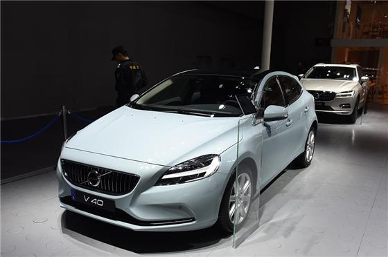 最便宜的沃尔沃两厢车新款,沃尔沃两厢车最新款