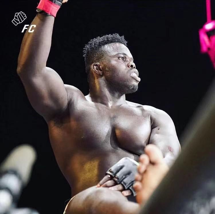 one冠军赛重量级最精彩的一场比赛,one冠军赛非常经典的一场对决