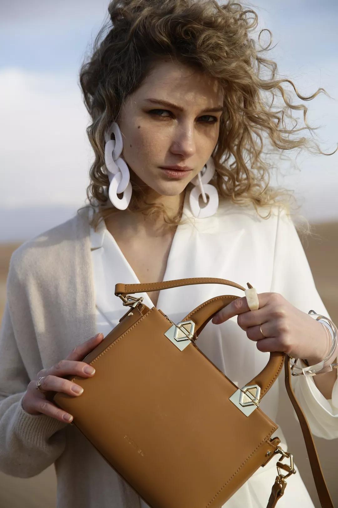 比较有质感的国货包包,好看超有质感的包包