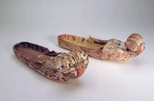 正仓院都是盛唐*物文**?事实是,95%是日本制