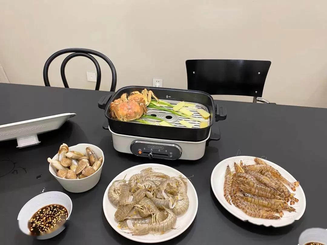 现在有钱了女人买买买,女人必须买的进口锅