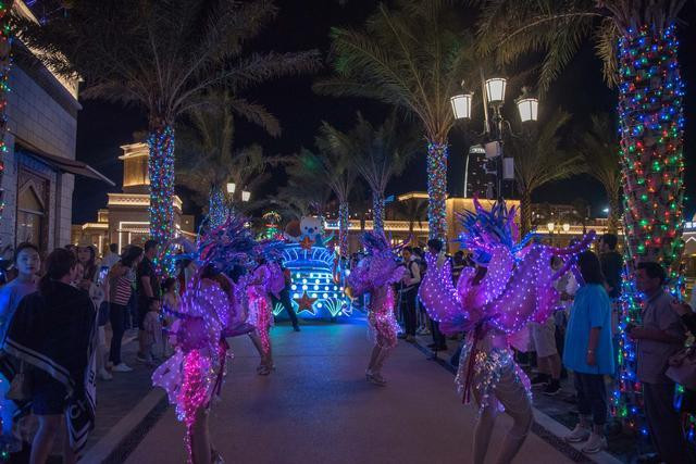 三亚哪里的海景最美,三亚的海边夜景真的很美