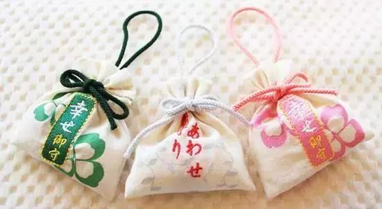 去日本旅游必须知道的八个方法,去日本玩不能做的事