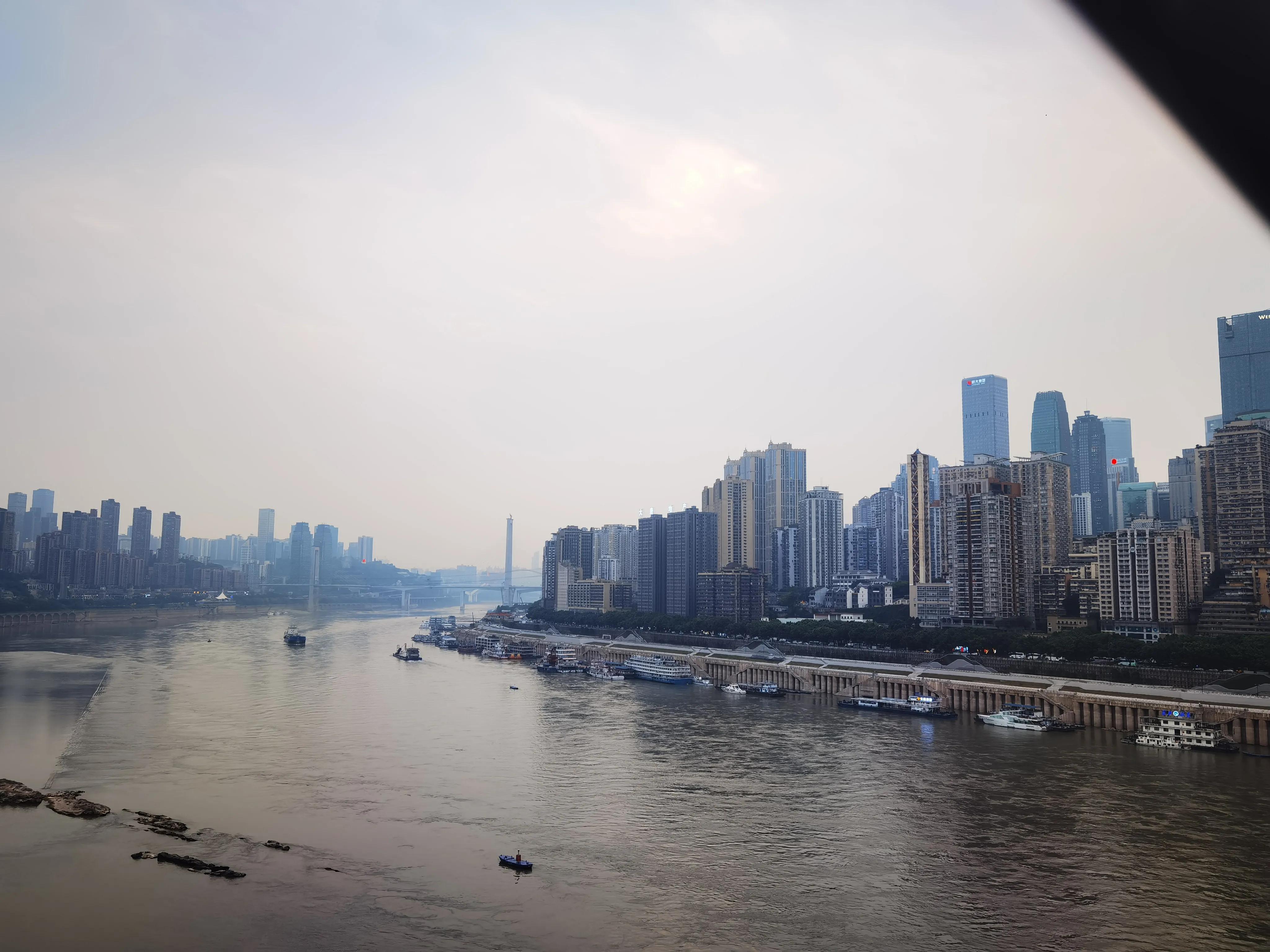 肖战热爱可抵岁月漫长采访,肖战为自己的热爱全力以赴