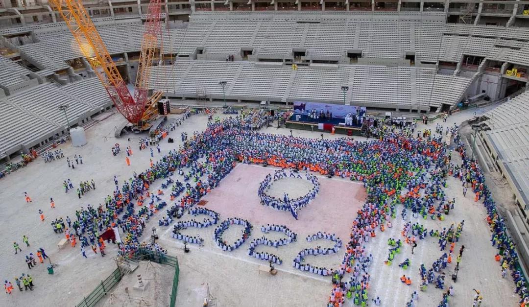 足球草皮技术,科普一下世界足坛的草坪系统