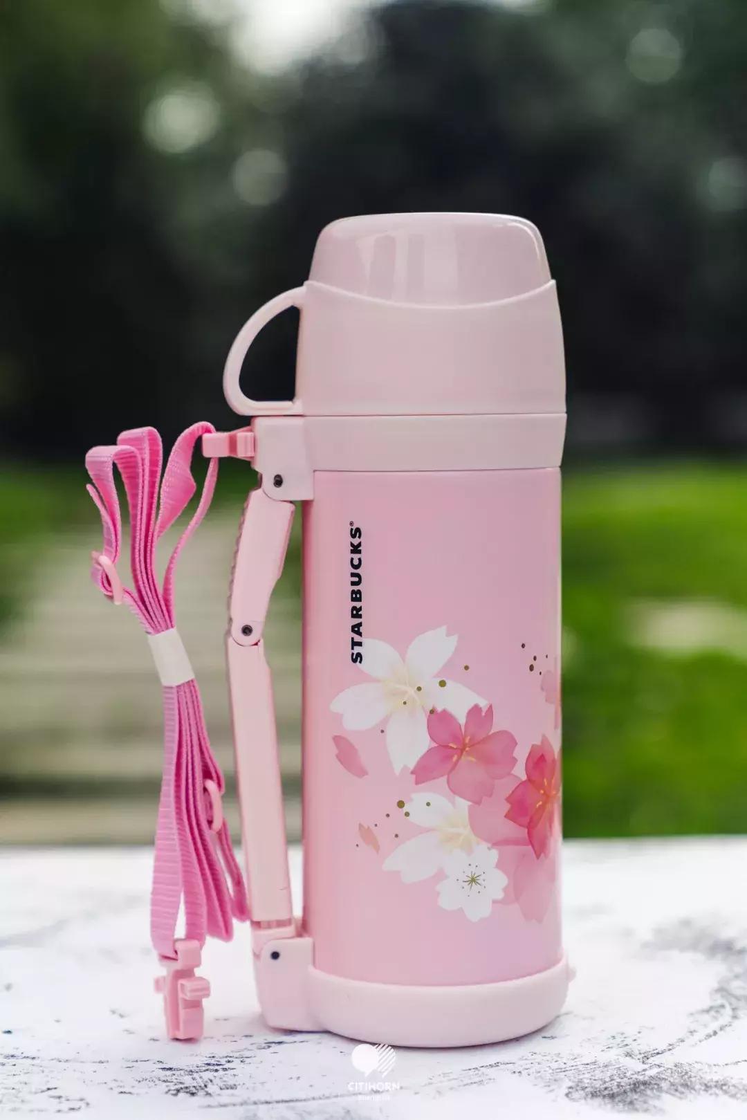 星巴克最新樱花杯,星巴克2019樱花季杯子