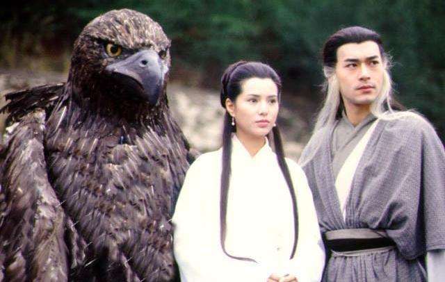 独孤剑和玄铁剑哪个厉害,玄铁剑和倚天剑屠龙刀