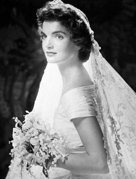 她是全美国女人的偶像,首婚嫁给最高权力者,二婚嫁给世界首富