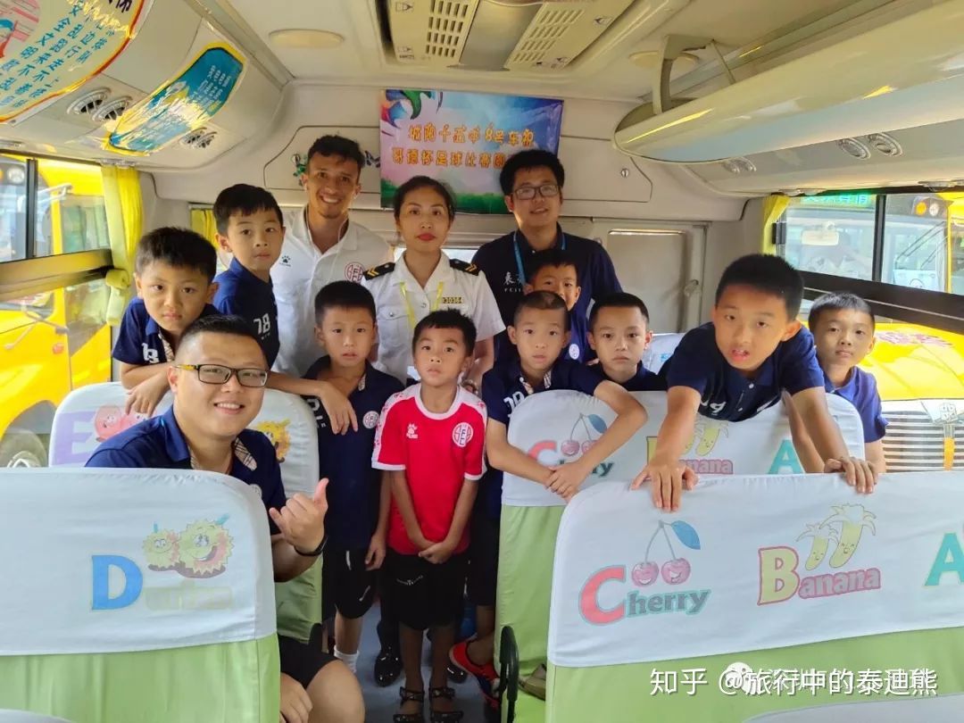 2022年真实的中国足球青训,我的足球成长经历视频