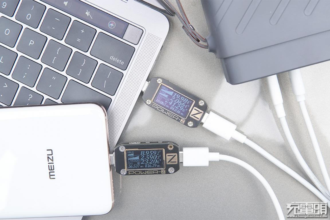 倍思汽车应急启动电源12v车载电瓶,倍思汽车应急电源10000毫安