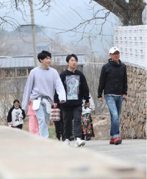 桃花坞收视率好吗,桃花坞首播惹争议