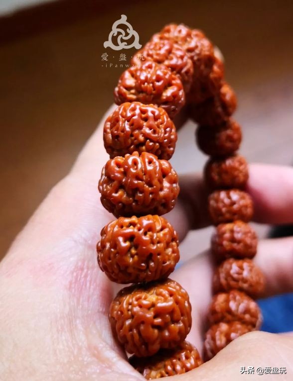 滴血莲花菩提子盘玩10年效果图,最简单菩提盘玩方法