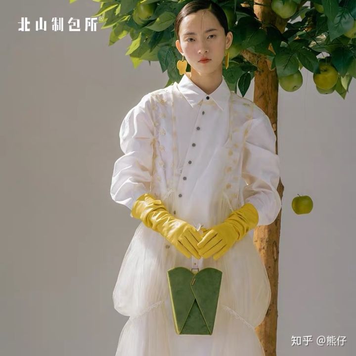 千元包包推荐轻奢20岁,千元小众包包推荐百搭平价