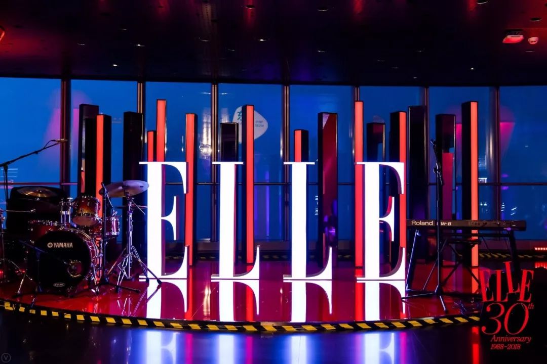 白百何晒照眼神清澈,白百何与别人同框