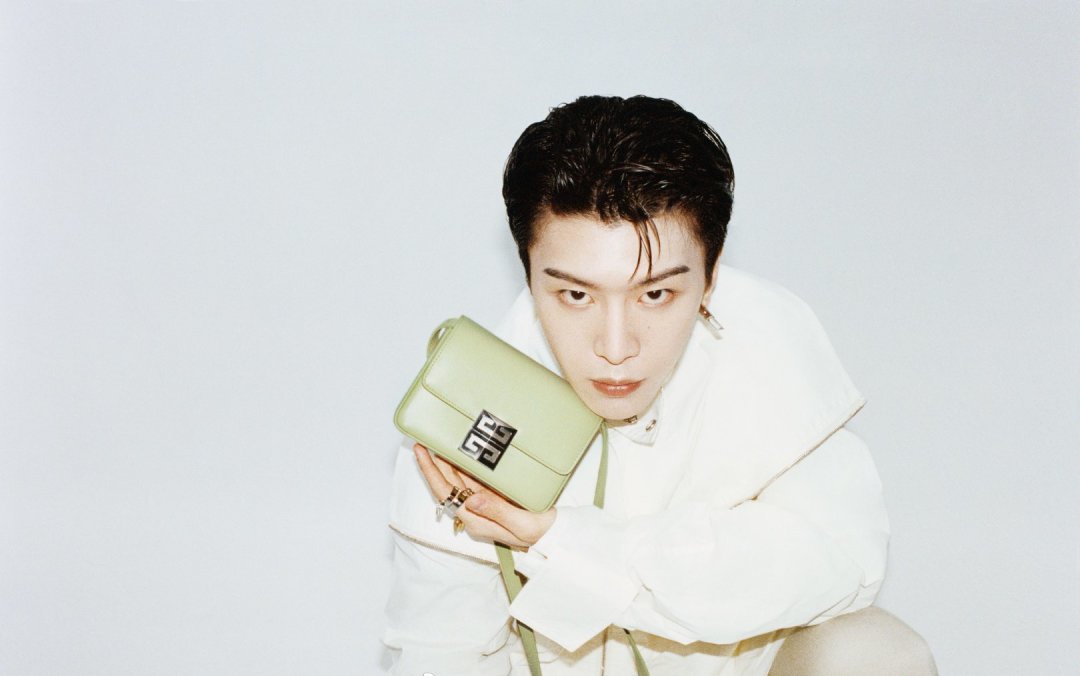 givenchy纪梵希范丞丞,givenchy代言人虞书欣