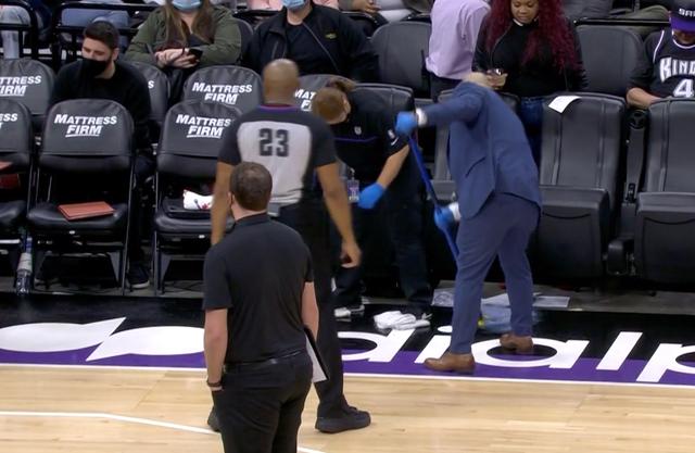 沃神最新爆料湖人教练,沃神被停职