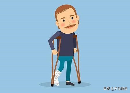 崴脚了踝关节肿大能自愈吗,崴脚后踝关节肿胀不消