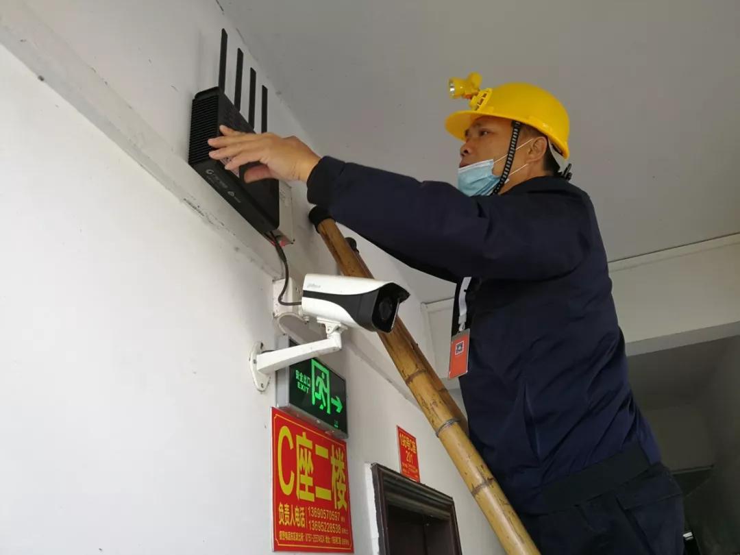 冠状病毒隔离,隔离病毒隔离爱