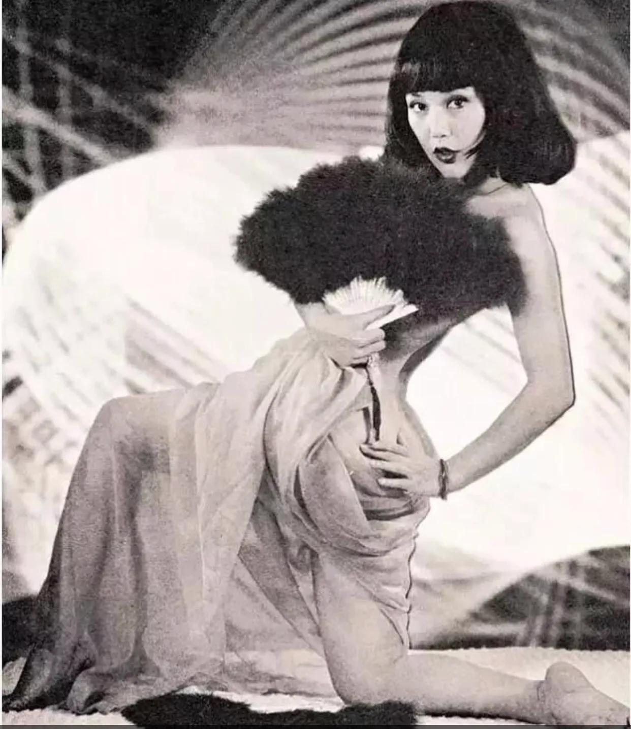 叶童和赵雅芝对比图片,赵雅芝和叶童的绝美瞬间