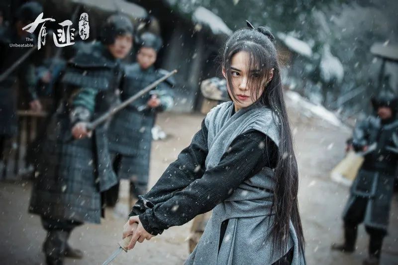 上线2天，就拿一个冠军，这部《有翡》番外真给“网络电影”长脸