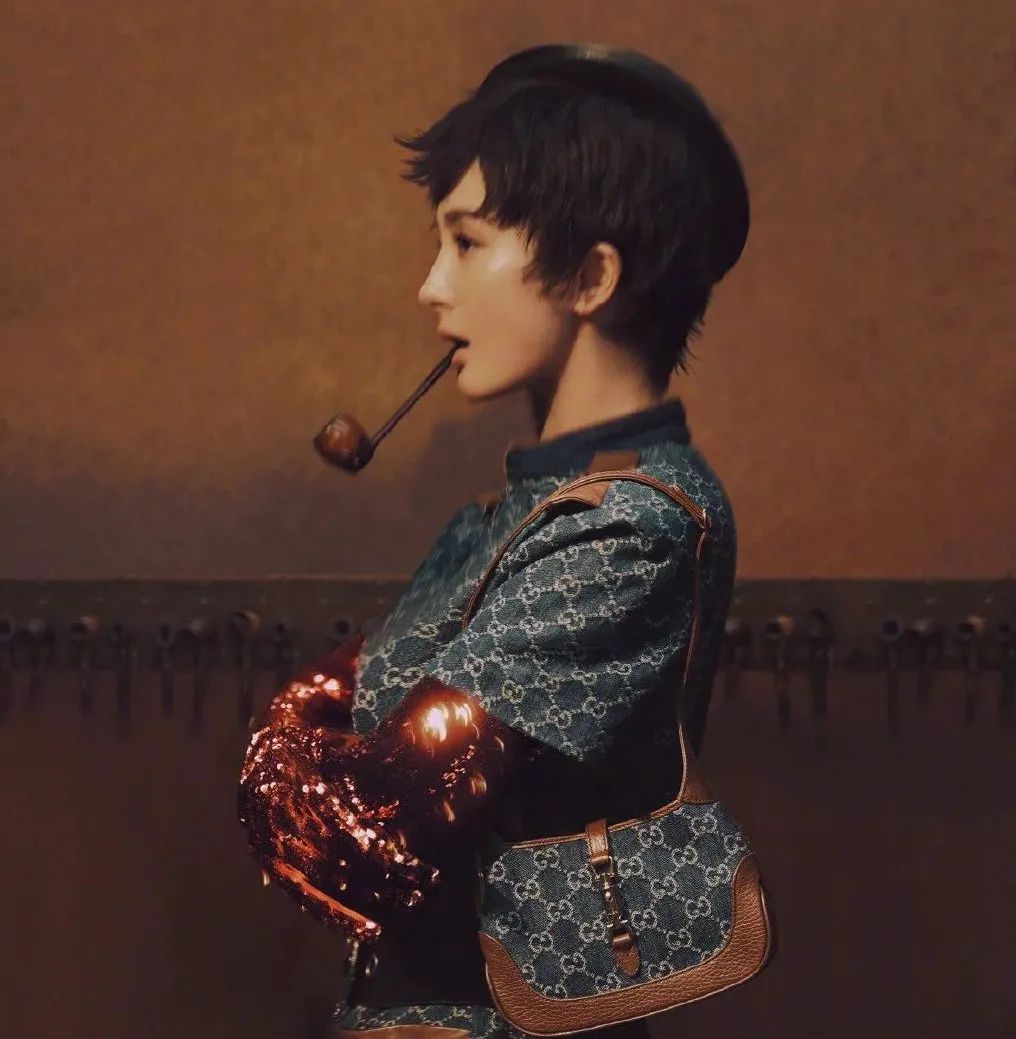 杨幂短发造型曝光,杨幂短发造型撞脸孙俪