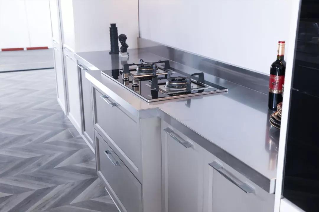 不锈钢橱柜优缺点展示,不锈钢橱柜的秘密