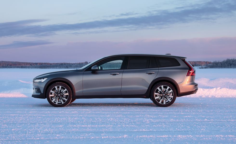 沃尔沃v60cc柴油版入华,沃尔沃全新v60cc最新消息