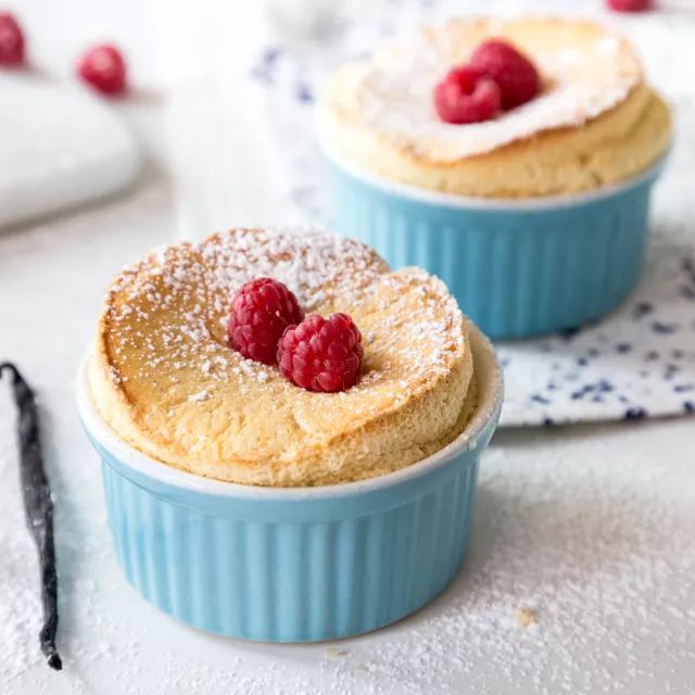 法国有名的甜品店有哪些,法国最有名的甜品是什么