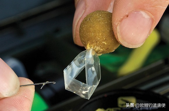 老外钓鱼打窝,老外打窝钓鱼视频大全