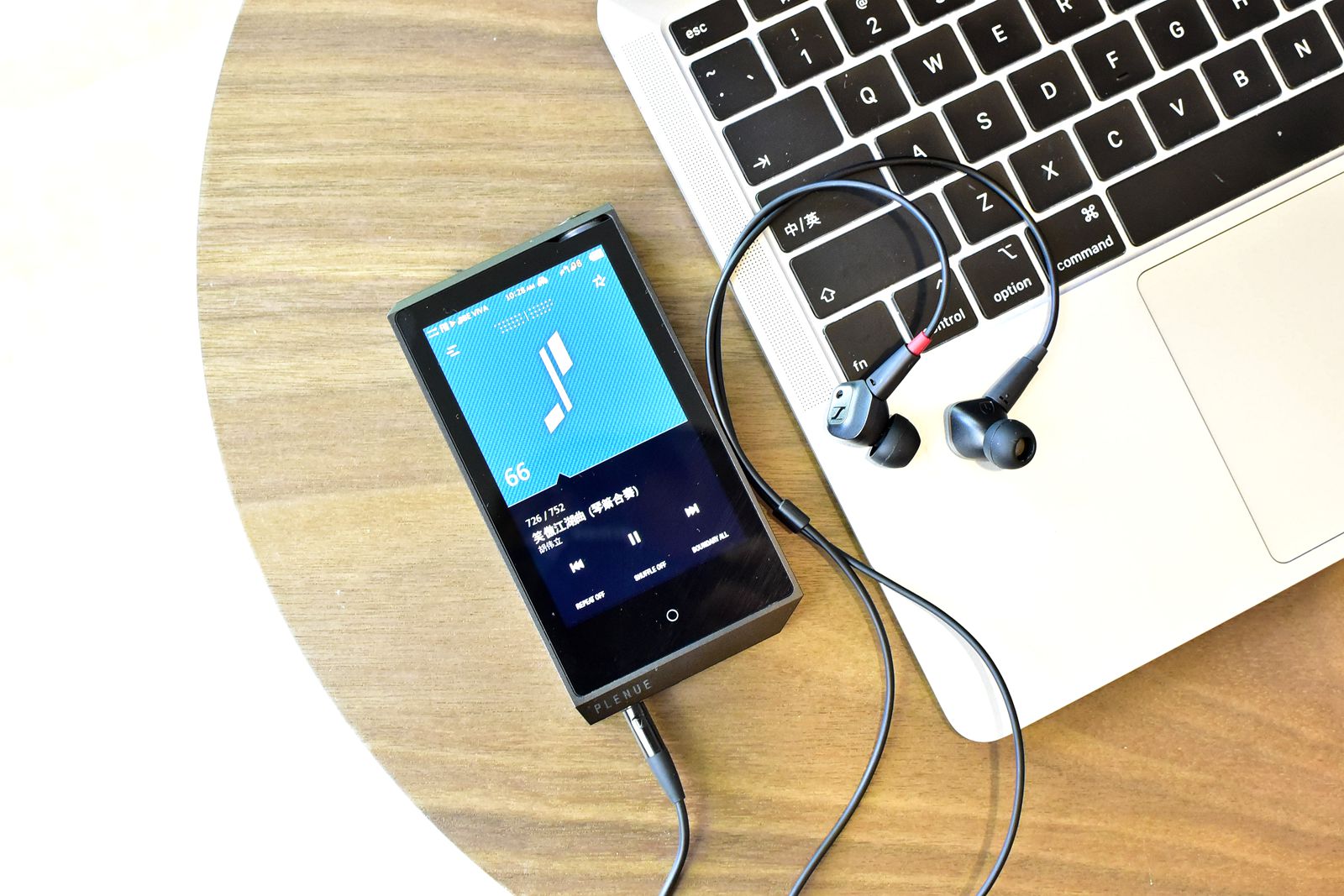 情迷安卓系统的耳机烧友最不该错过的*放播**器，韩系mp3大佬新作