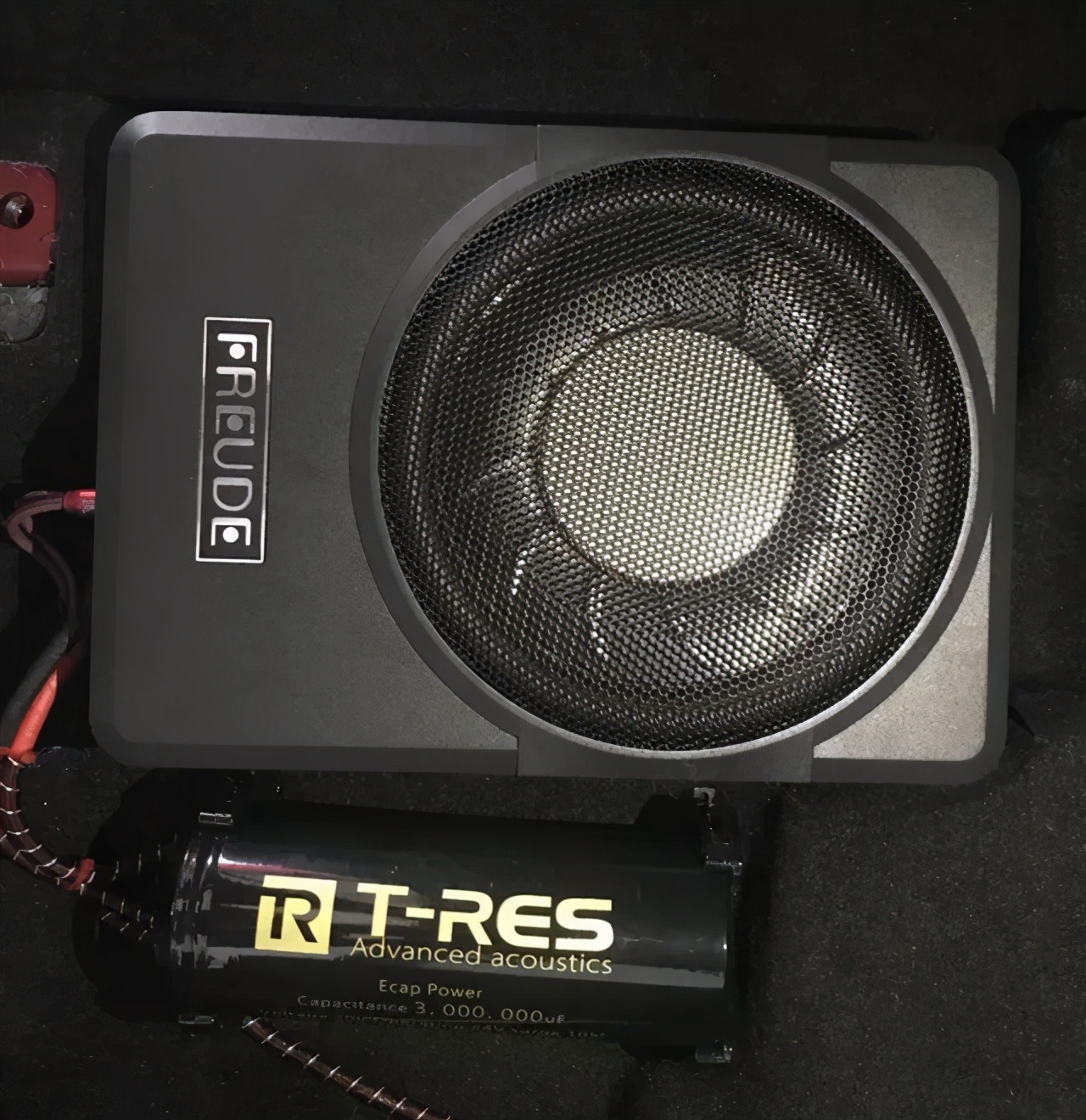 丰田卡罗拉音响改装案例,卡罗拉1.6汽车音响改装